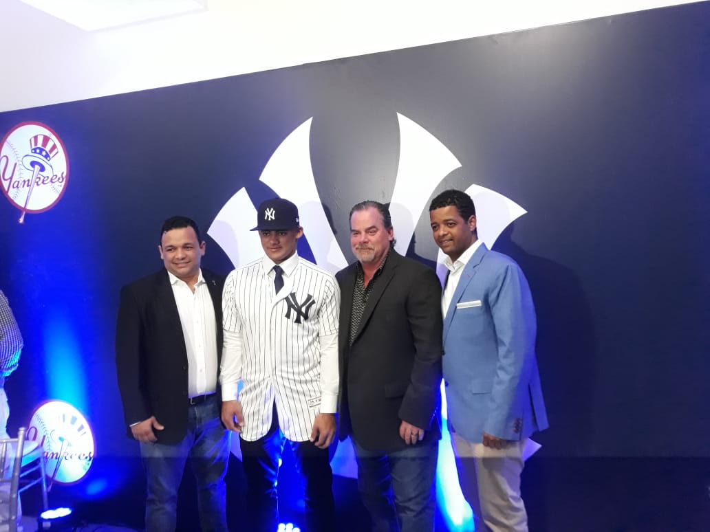 Yankees firman al prospecto dominicano de 16 años Jasson Dominguez