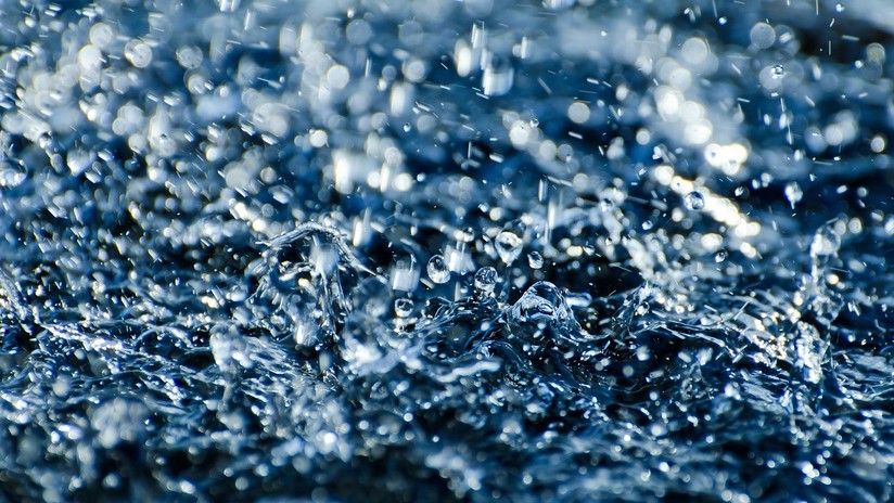 "Está lloviendo plástico": hallan micropartículas en agua de lluvia tomada a más de 3 kilómetros de altura