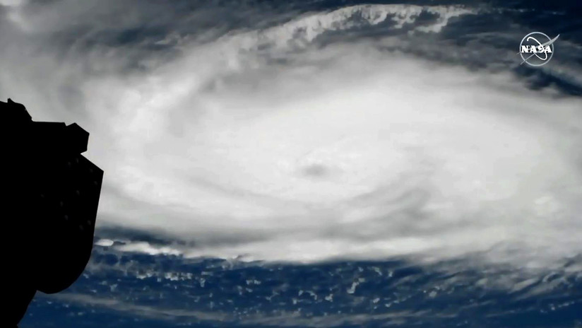 Dorian se convierte en un "extremadamente peligroso" huracán de categoría 3 mientras se dirige a Florida