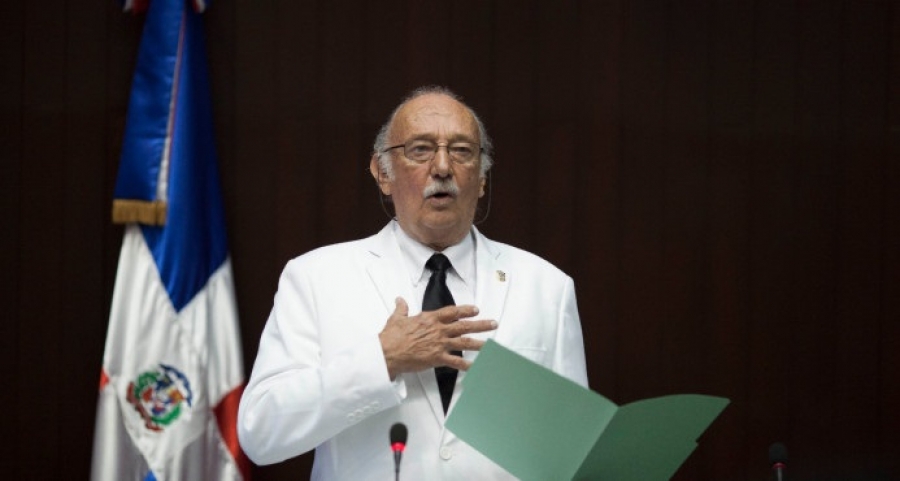 Fidelio Despradel solicita interpelación del ministro de Medio Ambiente por atentado contra Parque del Este