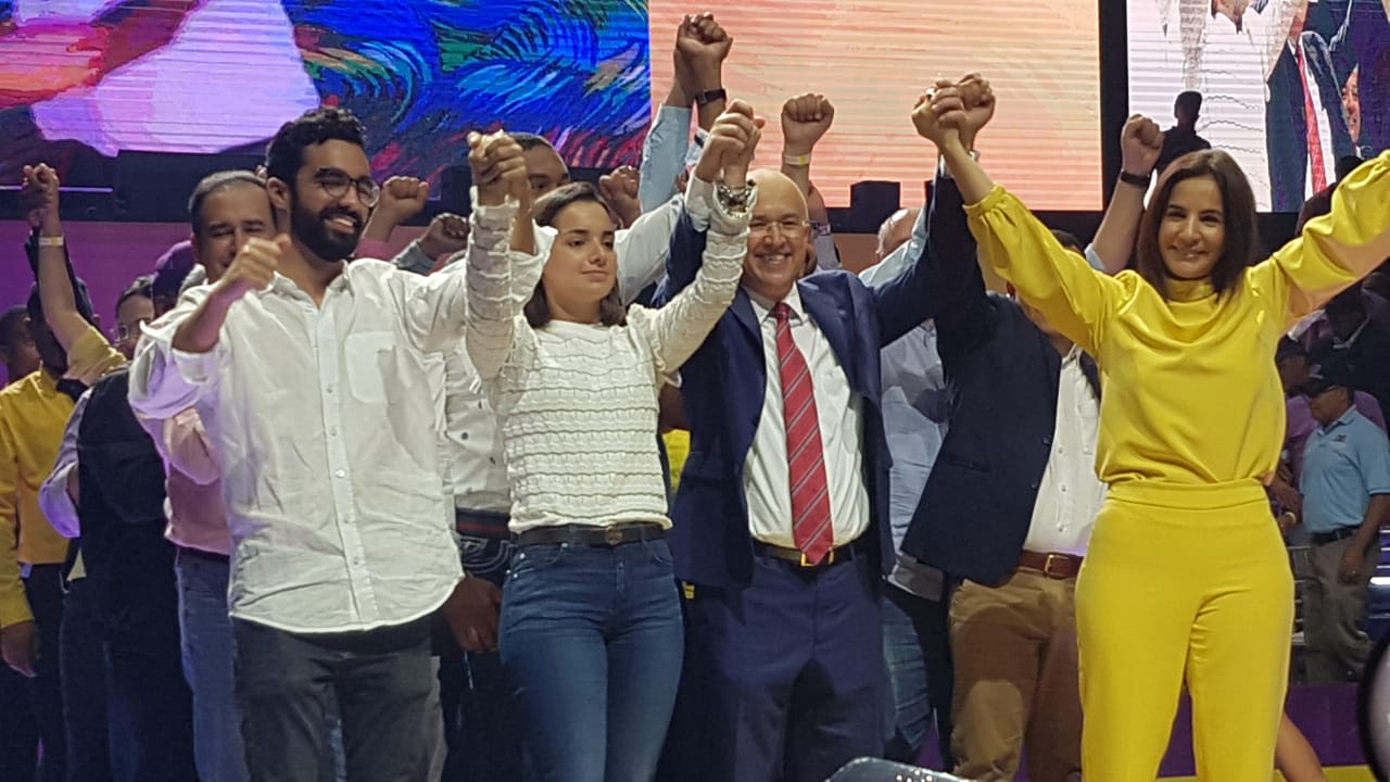 Domínguez Brito dice devolverá esperanza al pueblo