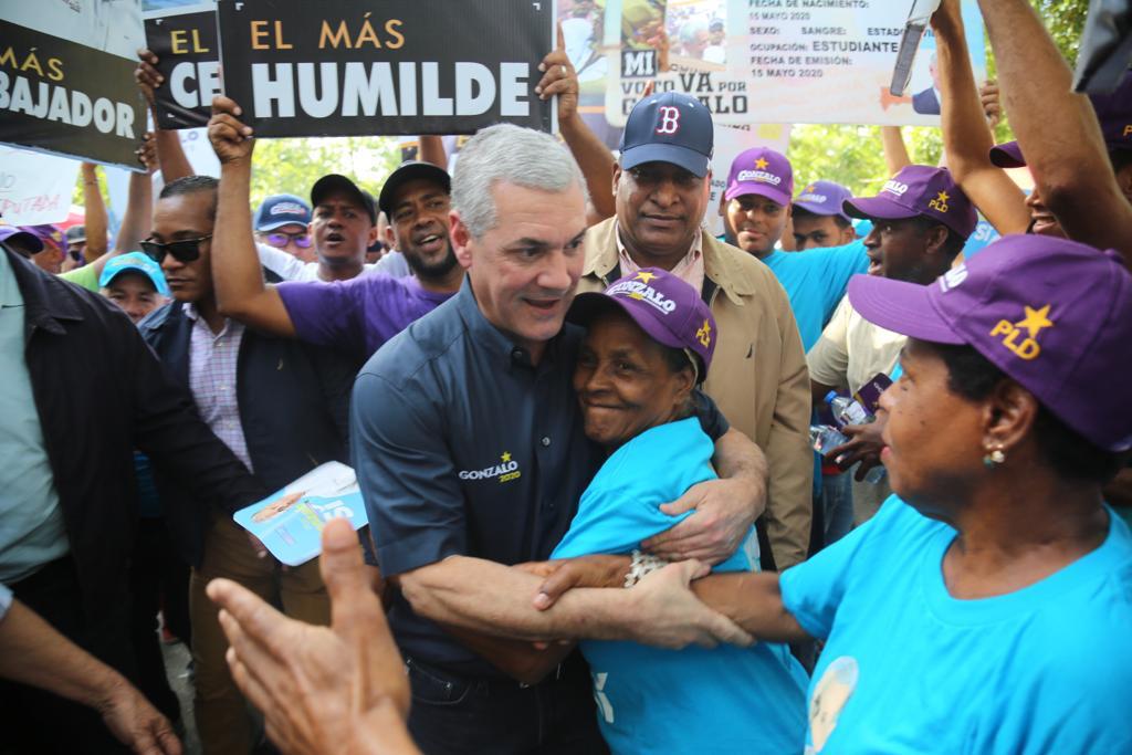 Gonzalo Castillo dice considerarse triunfador, asegura “será el próximo presidente de la República”