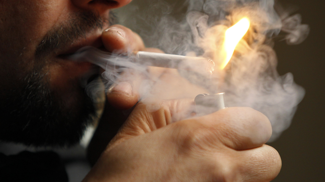 Estudio revela porque fumadores adultos no consideran mejores alternativas al cigarrillo