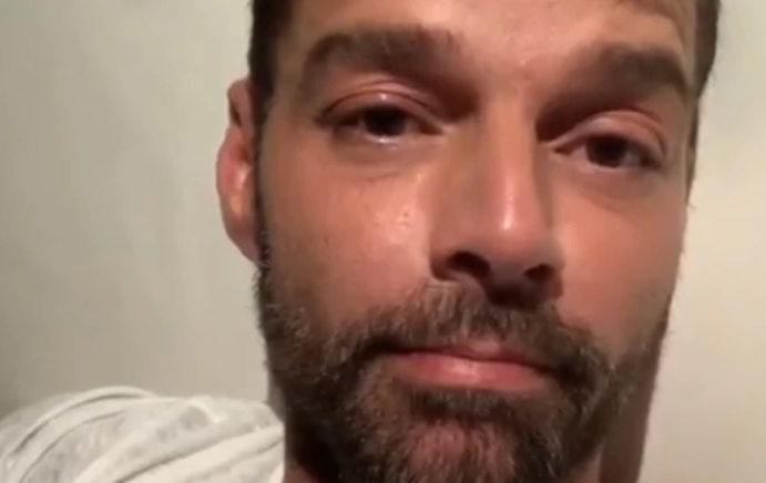 Ricky Martin preocupa a sus fans: comparte foto y revela que padece una enfermedad