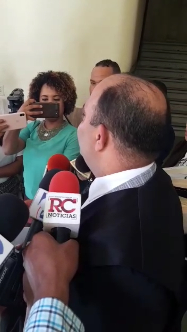 (Video): Abogado de Jaque Mate implicado a red de César El Abusador afirma éste no está vinculado al prófugo