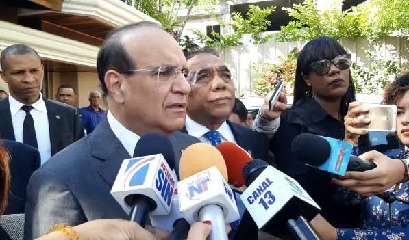 (Video): Presidente de la JCE llama a funcionarios que apoyan a Gonzalo a tomarse una licencia