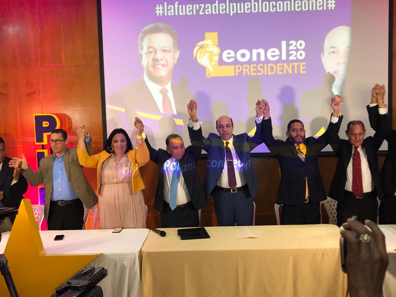 (Video): Leonel Fernández recibe apoyo de Hipólito Polanco y su equipo político