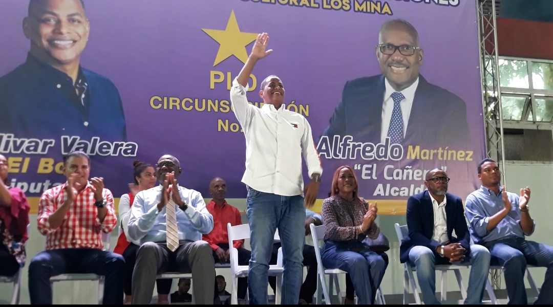 (Video): Bolivar Valera entrega remodeladas instalaciones del Club Los Mina