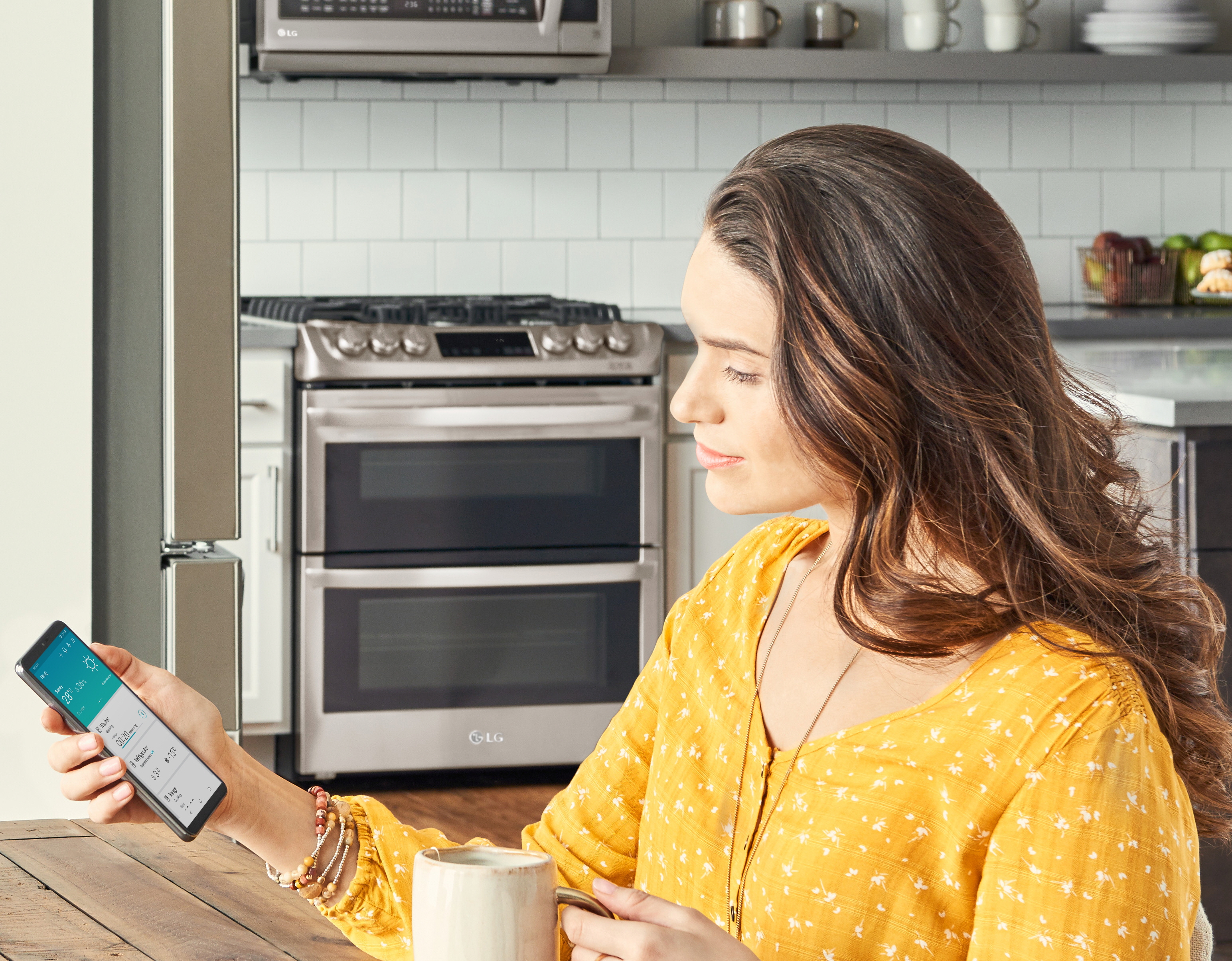 LG simplifica la conexión con electrodomésticos inteligentes con su app con reconocimiento de voz