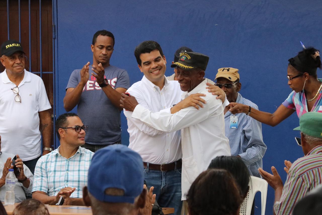 Arnaud reitera rechazo a la habilitación de Danilo Medina