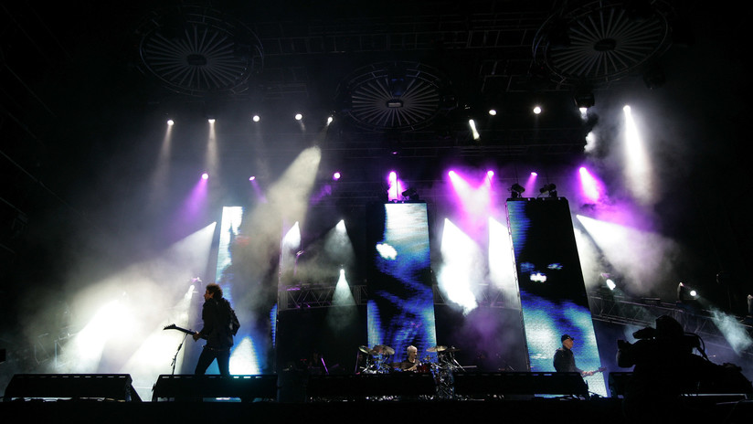 La legendaria banda de rock Soda Stereo vuelve a los escenarios con una gira por América Latina