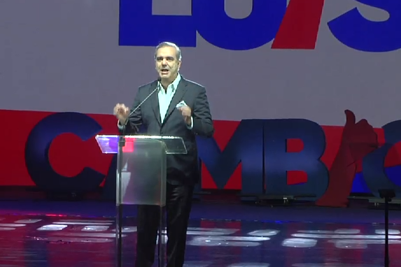 (Video): Luis Abinader llama al civismo y respeto durante las primarias del domingo
