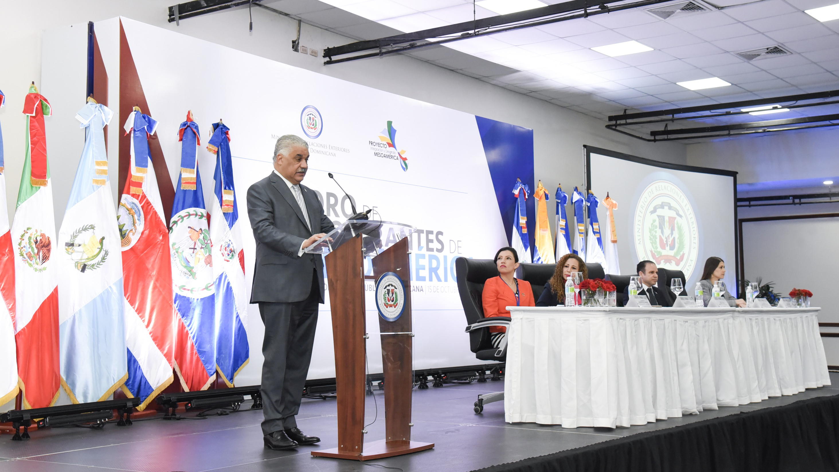 Canciller Miguel Vargas encabeza inauguración I Foro de Cooperantes de Mesoamérica