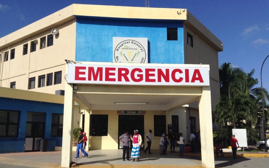 Falla en fase eléctrica provoca apagón en Hospital Calventi