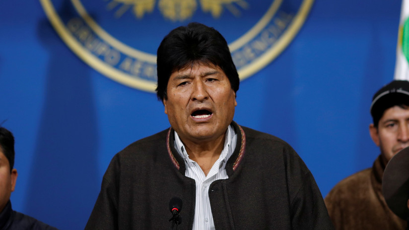 Evo Morales: "Mesa y Camacho pasarán a la historia como racistas y golpistas"