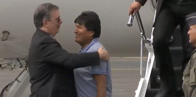 "Me salvaron la vida": Evo Morales aterriza en México como asilado político (Video)