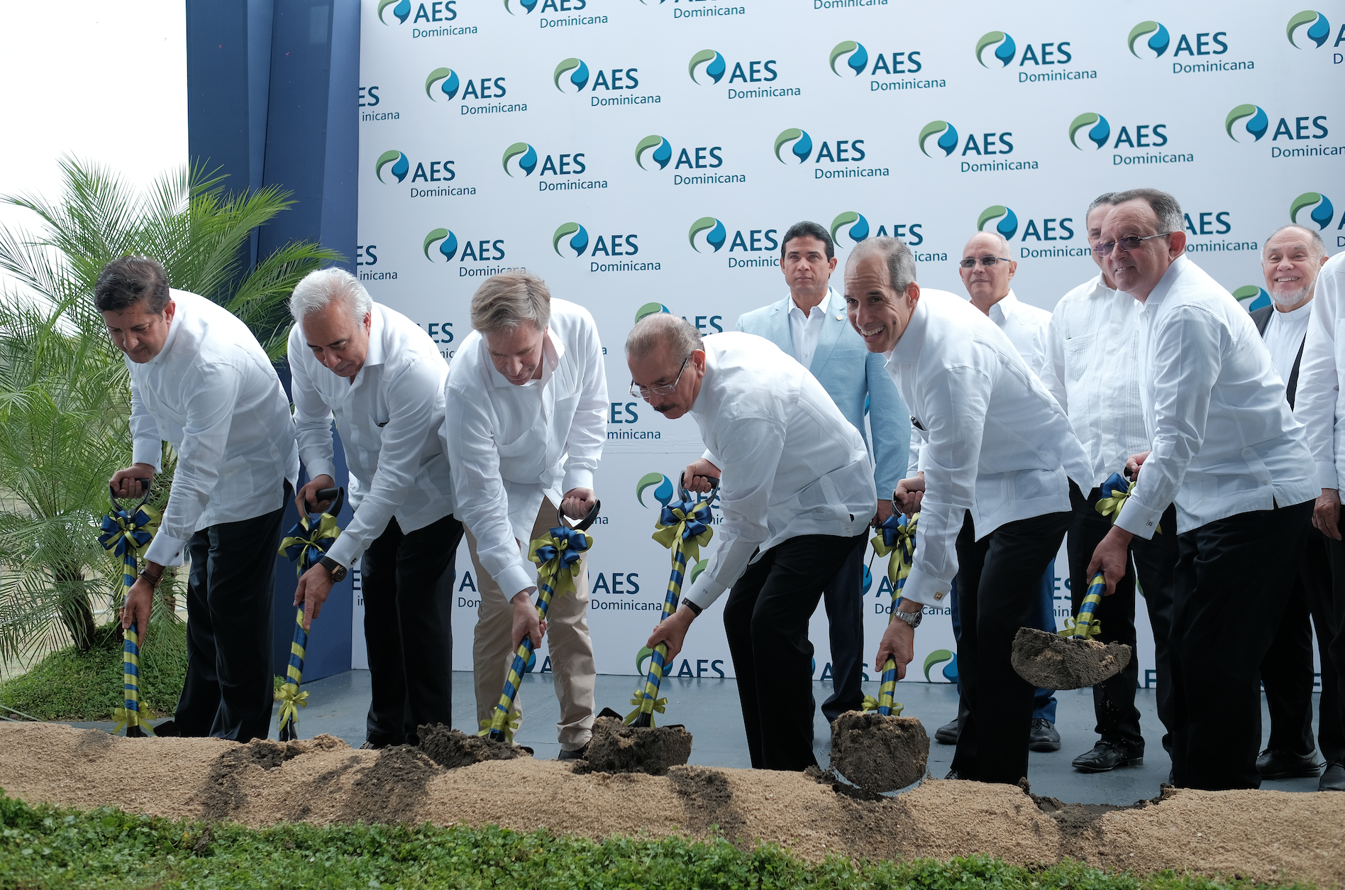AES Dominicana inicia la construcción del parque solar AES Bayasol con inversión de US$60 MM