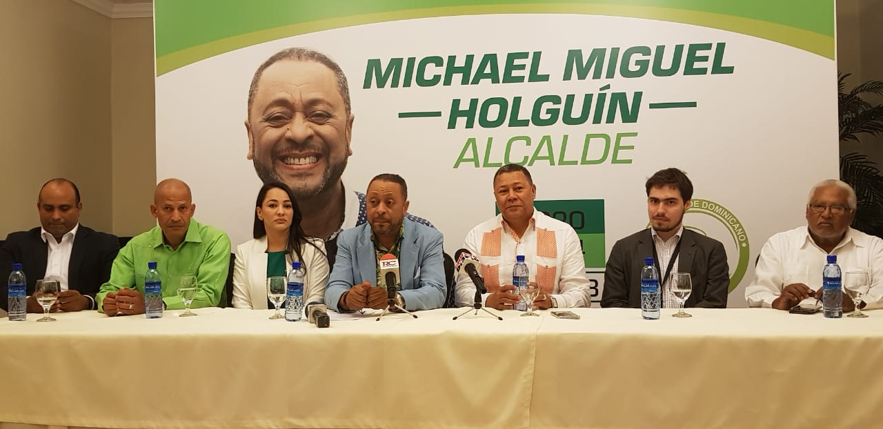 Michael Miguel Holguín lanza candidatura a alcalde del DN por el Partido Verde; anuncia planes y proyectos