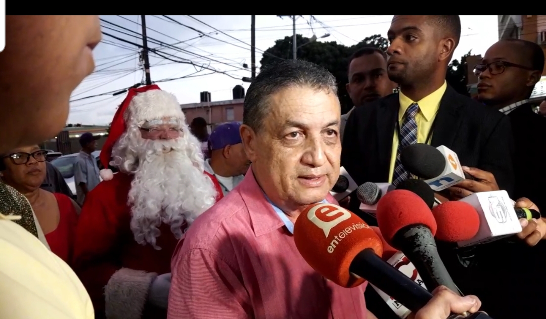 (Video): Diputado Gustavo Sánchez recomienda a Leonel que en lugar de guardias y policías mande abogados a los colegios