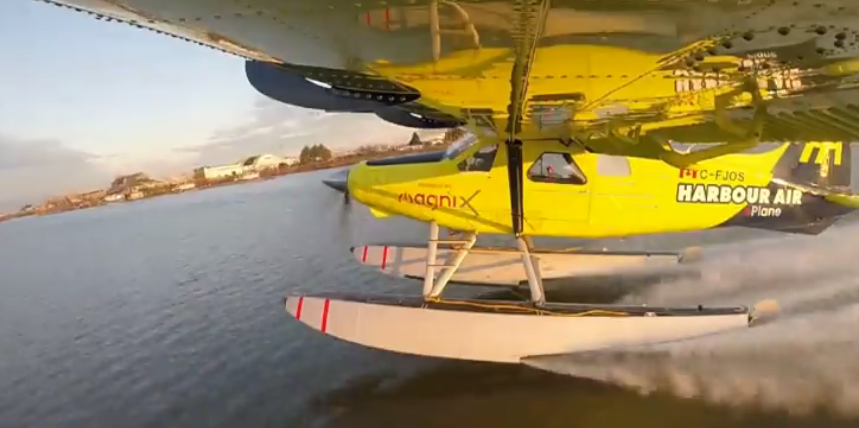 (Video): Un avión con motor eléctrico completa un primer vuelo comercial con pasajeros