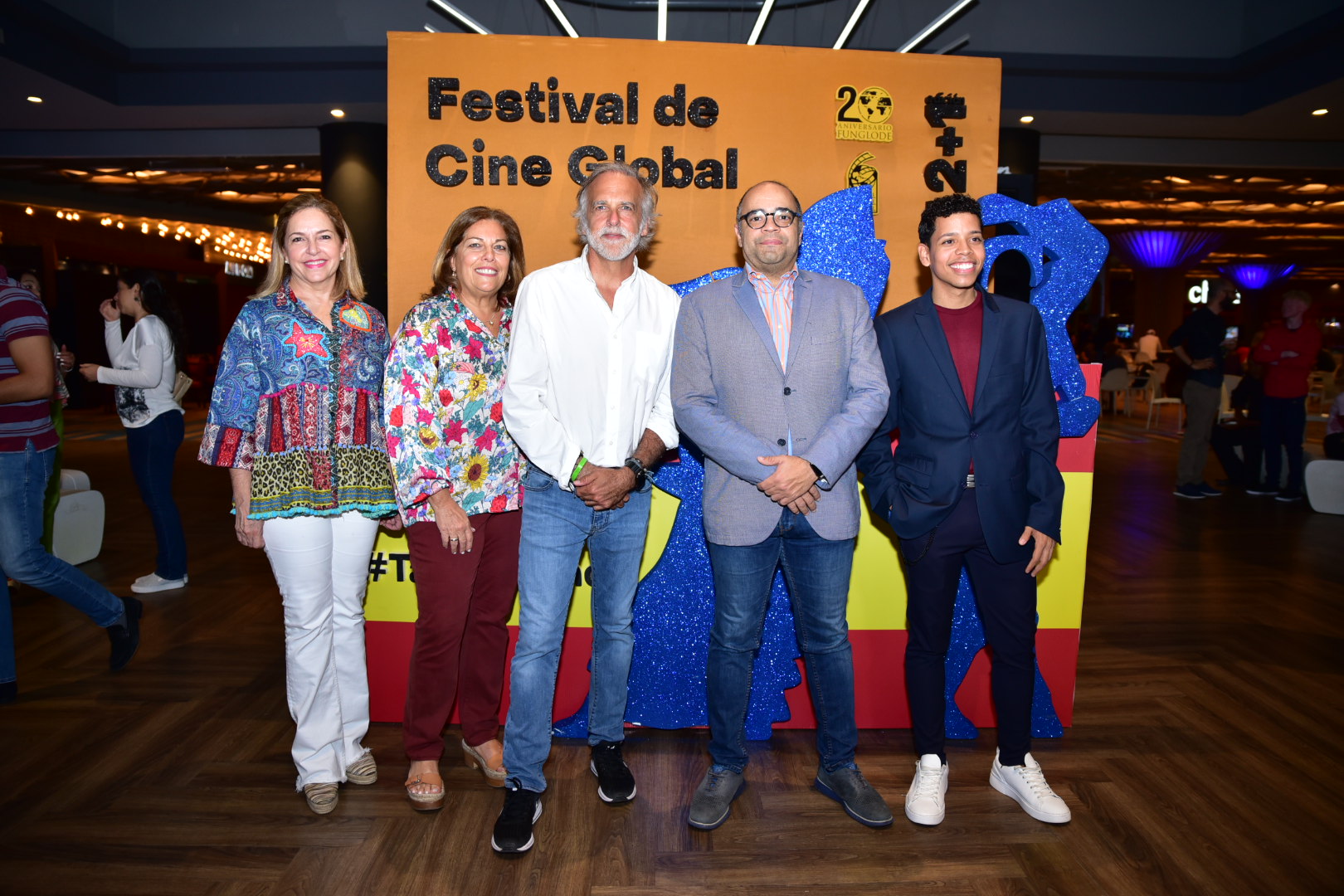 Productor de película "Los Rodríguez y el Más Allá" donan 25 mil dólares a fundación dominicana