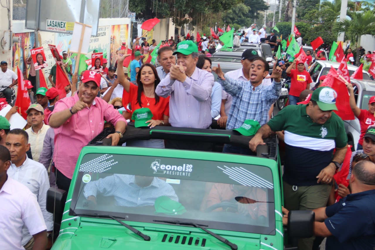 Leonel asegura maquinaria juvenil de FP garantiza el triunfo en elecciones de  febrero y mayo