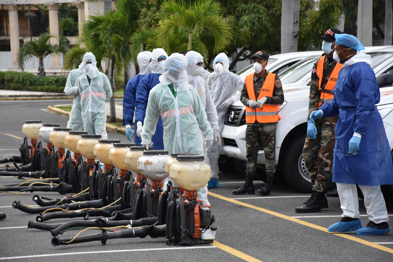 Video | MOPC abarca ruta de descontaminación 1ra fase en el Gran Santo Domingo, para evitar propagación coronavirus Covid-19