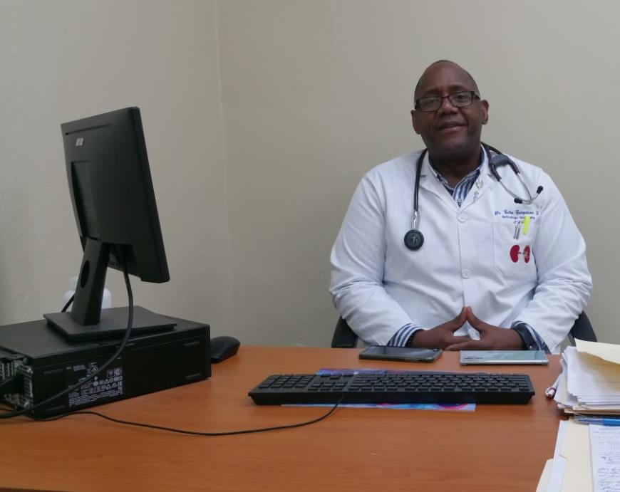 Video | Especialista del Moscoso Puello llama a la ciudadanía a cuidar el riñón