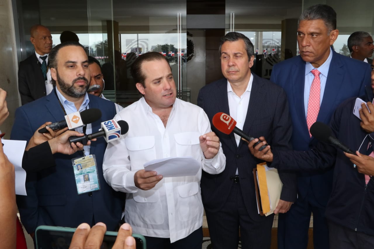 PRM ratifica respaldo a las elecciones del 15