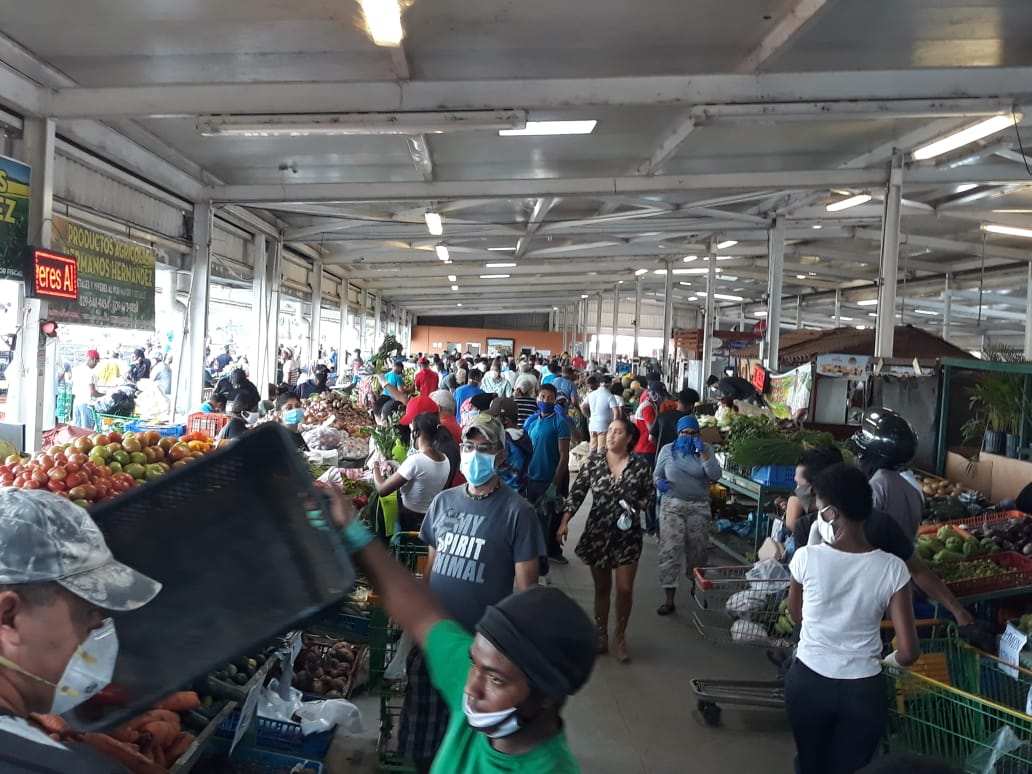 Video | Un día en el Merca Santo Domingo en tiempos de coronavirus