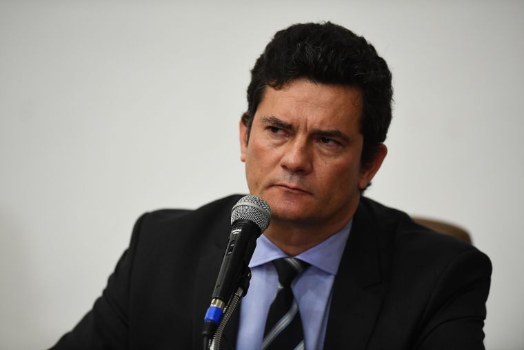 Moro renuncia, insinúa una traición de Bolsonaro y deja herido al Gobierno