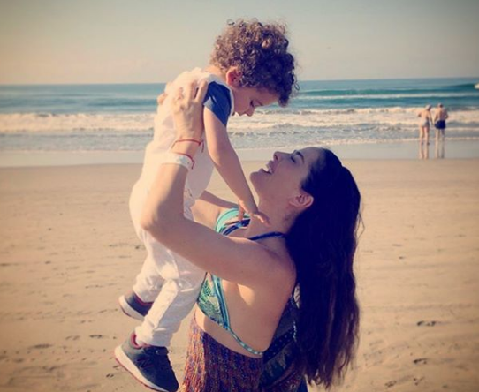 Video | Emotivo reencuentro de Danna García y su bebé tras la actriz dar negativo al coronavirus