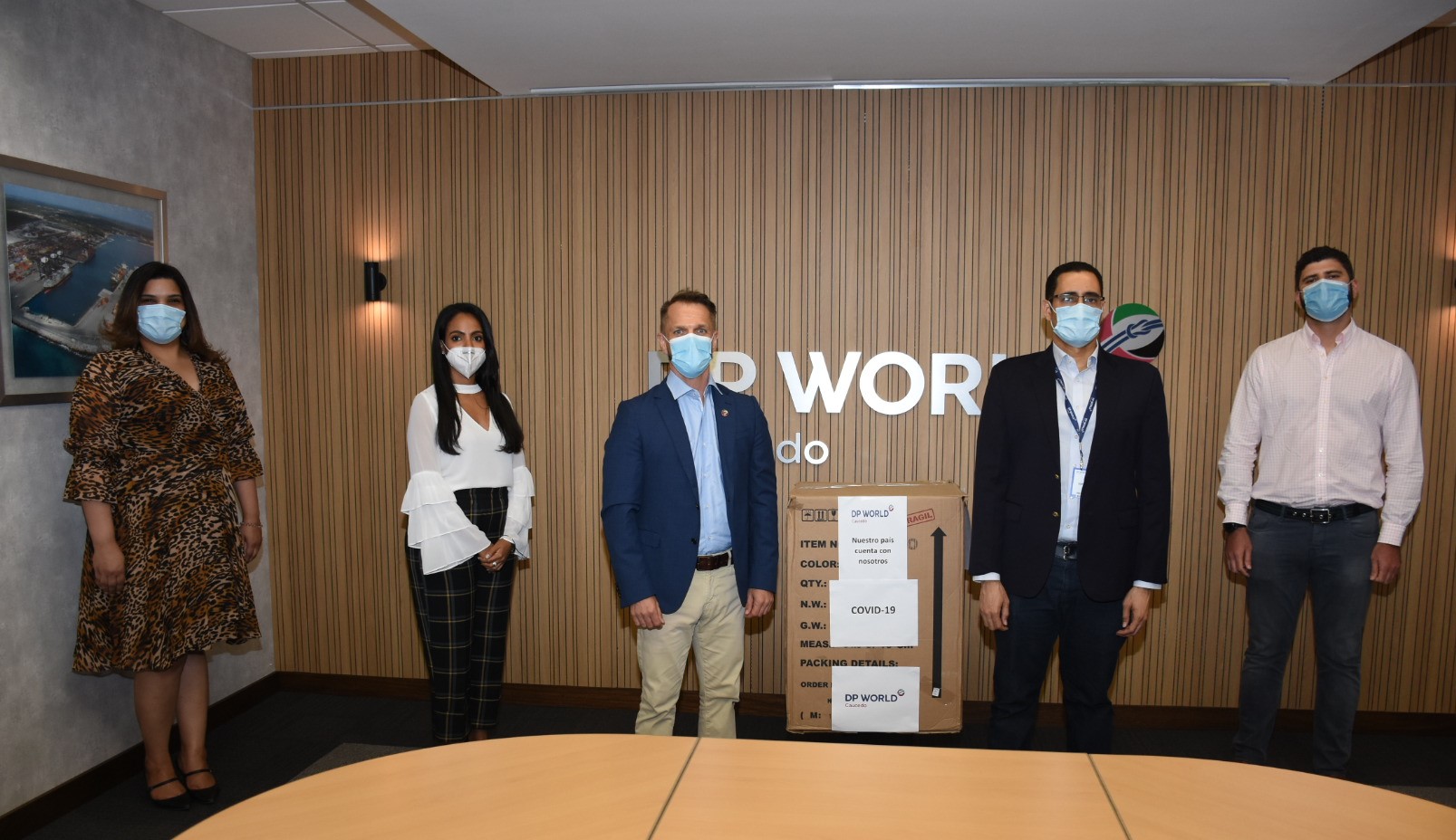 DP World Caucedo dona ventiladores a la Comisión de Alto Nivel para la Prevención y el Control del Coronavirus