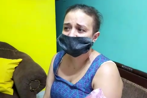 Video | La triste historia de una mujer con "cáncer de colon rectal" que solicita ayuda para costear su tratamiento