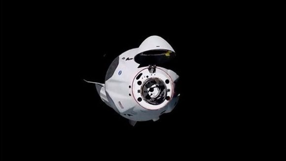 Video | Misión de SpaceX se acopla con éxito a la Estación Espacial Internacional