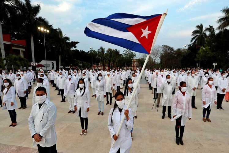 Dominicanos apoyan Nobel de Paz para brigadas médicas de Cuba