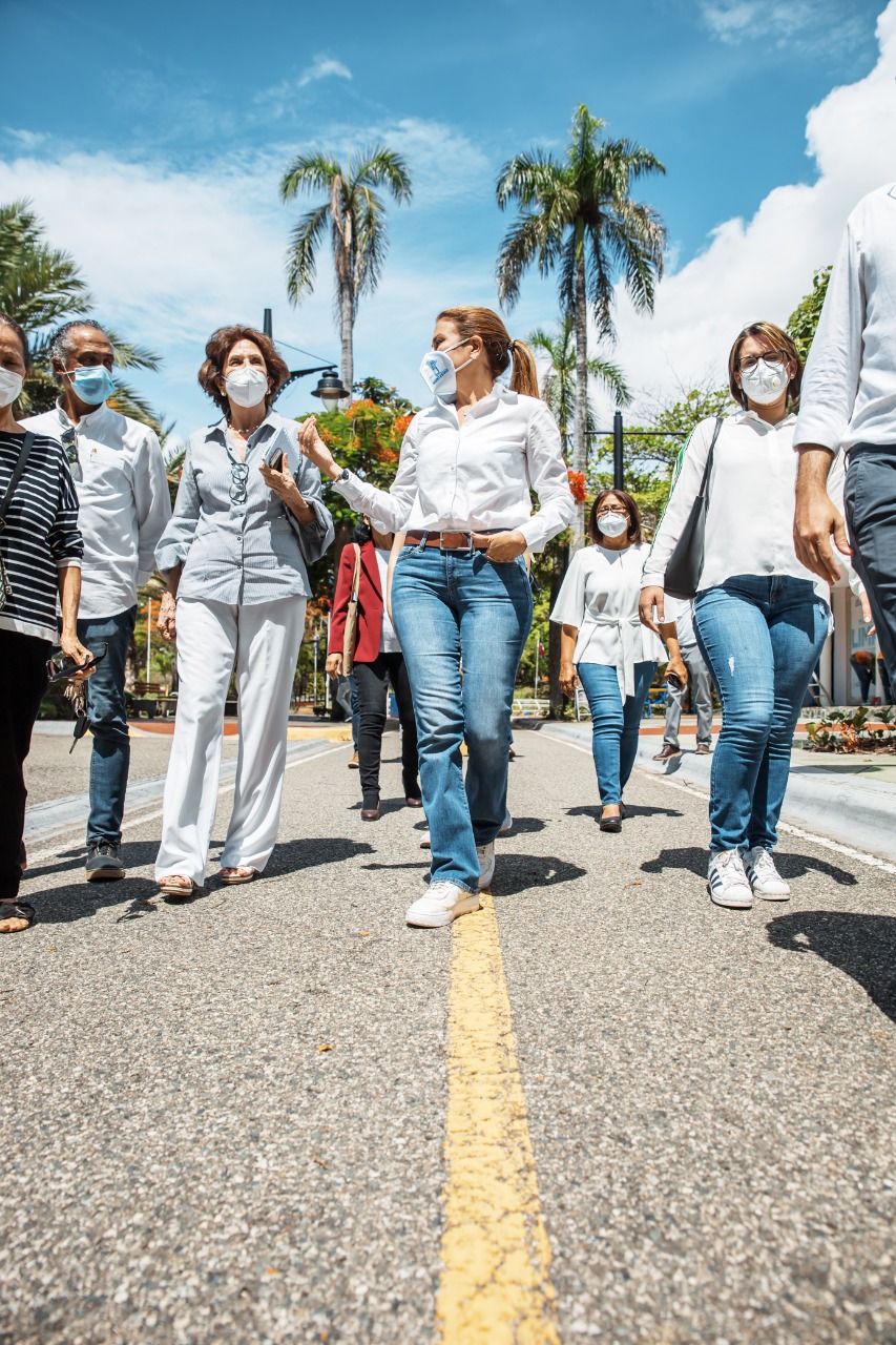 Video | Alcaldesa Carolina Mejía realiza encuentro con Junta de Vecinos sobre Plan de recuperación botánica del Parque Iberoamérica