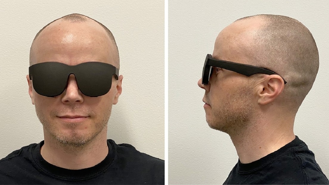 Facebook diseña un set de realidad virtual que parece unas gafas de sol