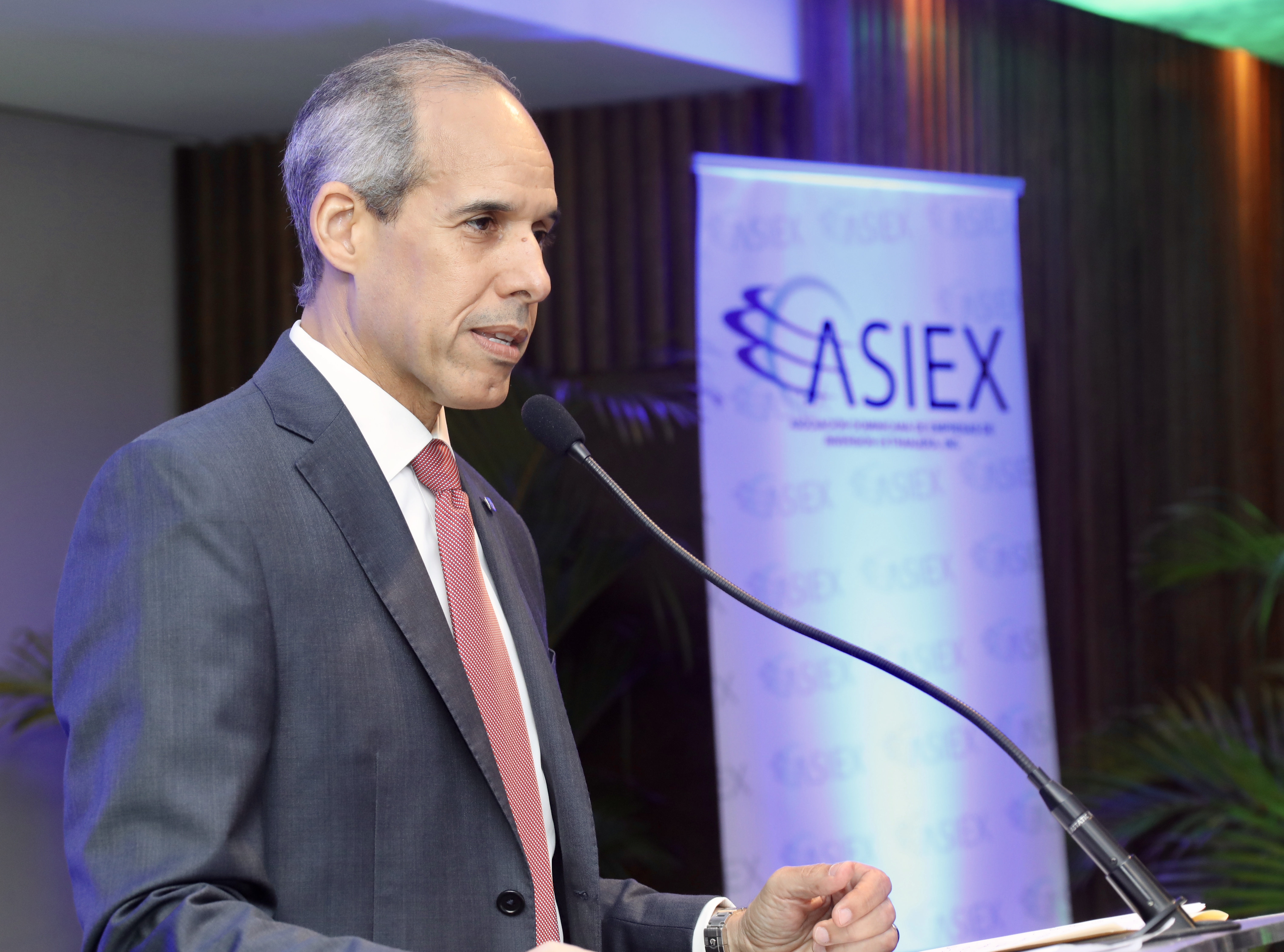 ASIEX reitera importancia de cumplir con rigor las medidas sanitarias ante retorno al estado de emergencia