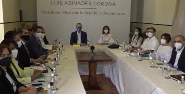 Video | Presidente electo se reúne por más de 5 horas a conocer informes sobre Coronavirus