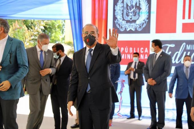 Presidente Medina inaugura 19 centros educativos y tres estancias infantiles en la región Este; beneficiarán a más de 10 mil estudiantes