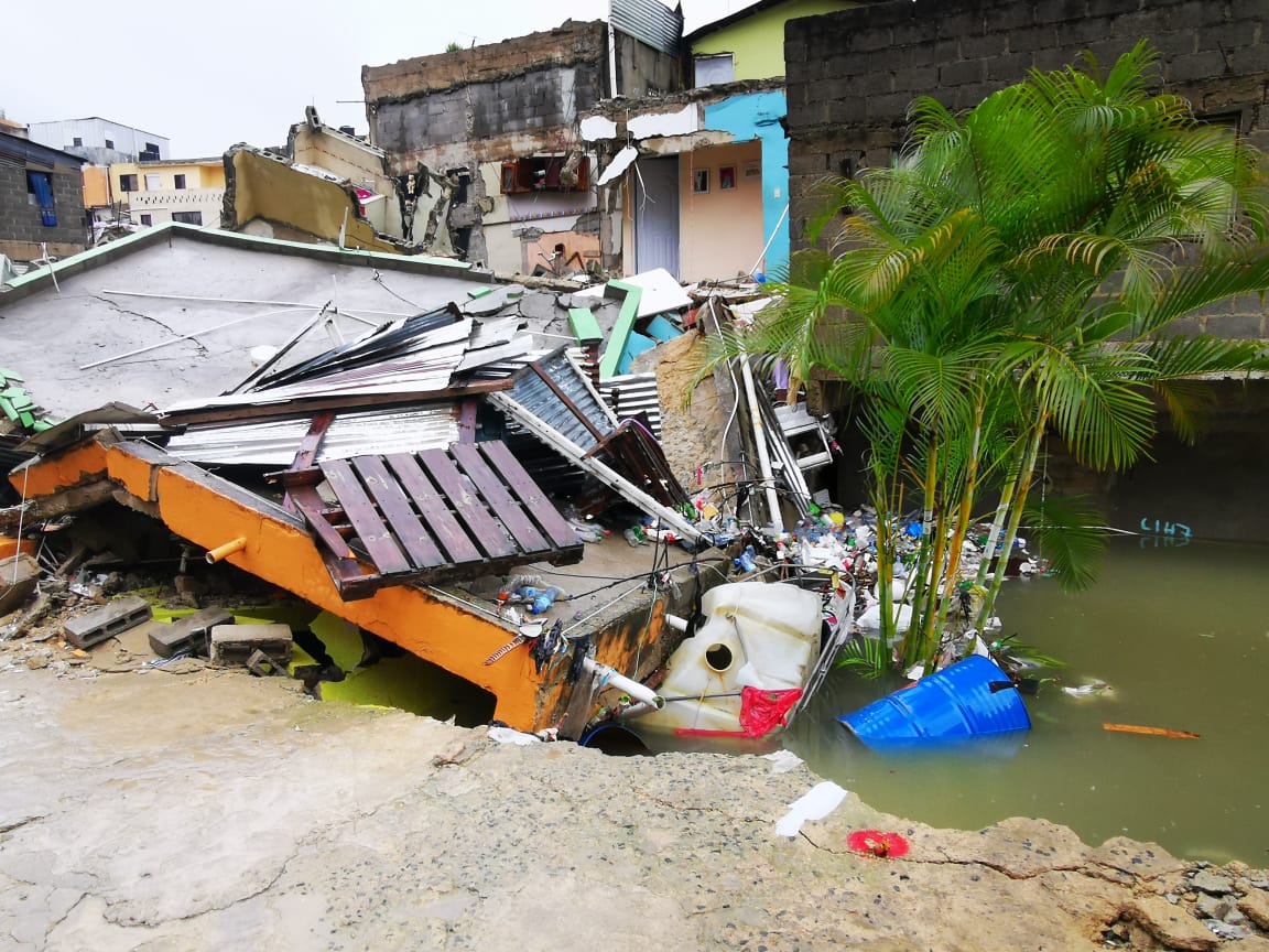 4 personas muertas y 755 viviendas afectadas por paso de tormenta Laura