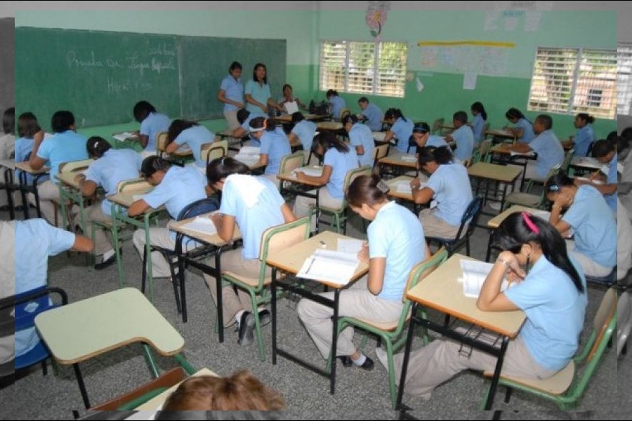Estudio advierte de la tendencia a la privatización de la política educativa dominicana