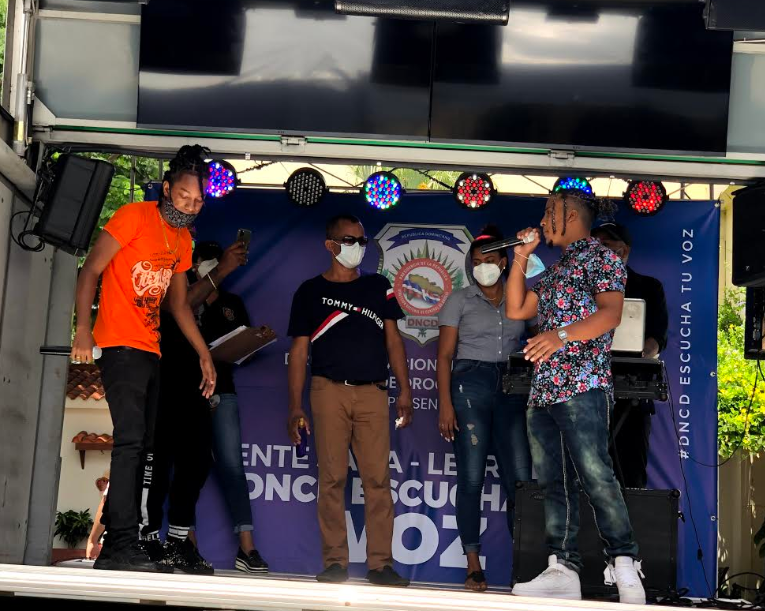 DNCD realiza primer concurso de música urbana de letras con valores