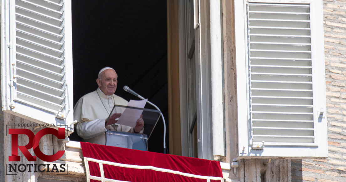 El papa limita las misas en latín