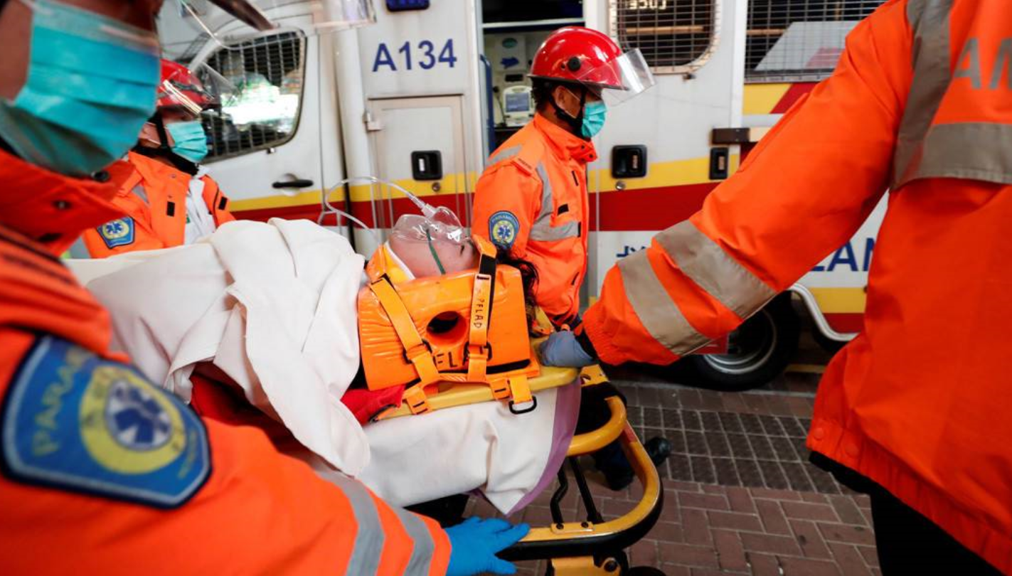 Al menos 17 personas mueren al derrumbarse un restaurante en China
