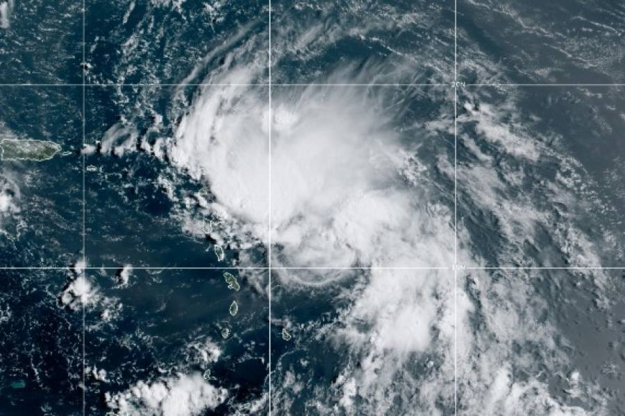 25 provincias en alerta ante paso de tormenta tropical Laura