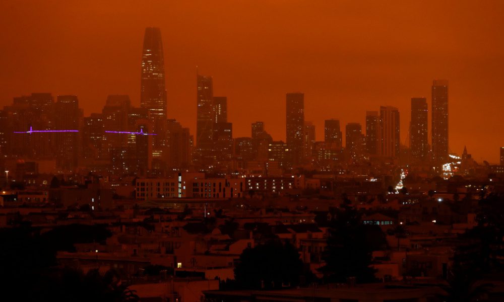 Video | El cielo de San Francisco se tiñe de rojo y capta miles de miradas por su aspecto apocalíptico