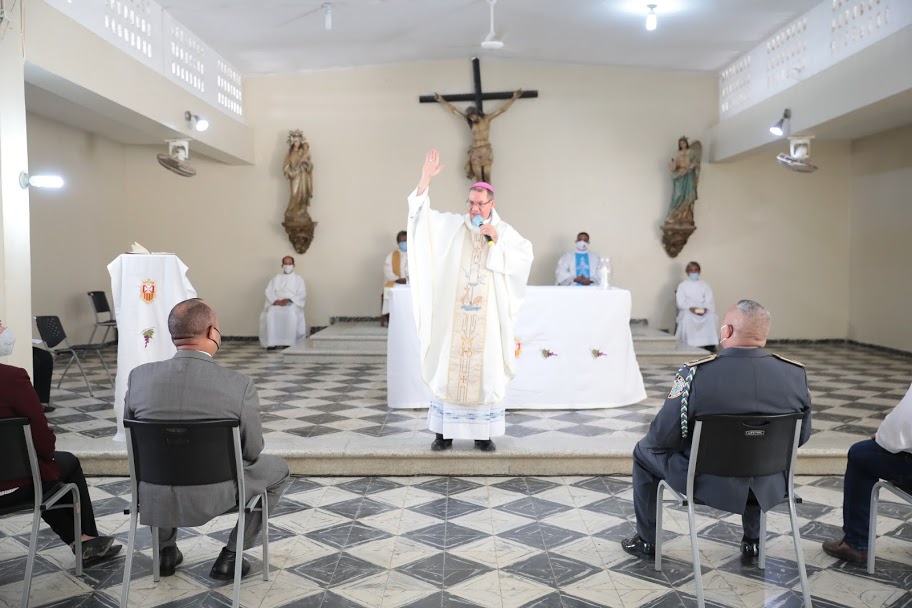 Obispo de SD llama a los privados de libertad de La Victoria a invocar a la Virgen de Las Mercedes