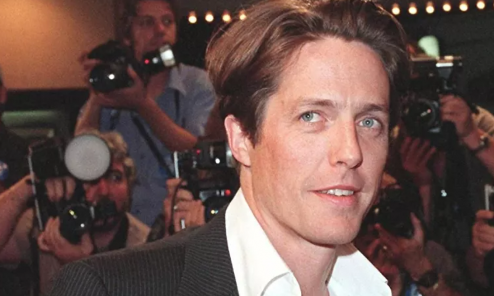 Hugh Grant cumple años las mejores películas del playbabe británico Roberto Cavada